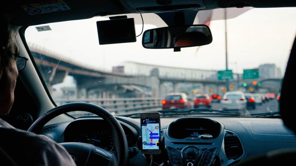nyc-texting-driving